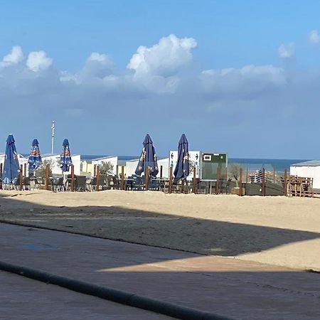 Appartement Rdc Avec 1 Chambre A 5 Metres A Pied De La Digue De La Panne 外观 照片
